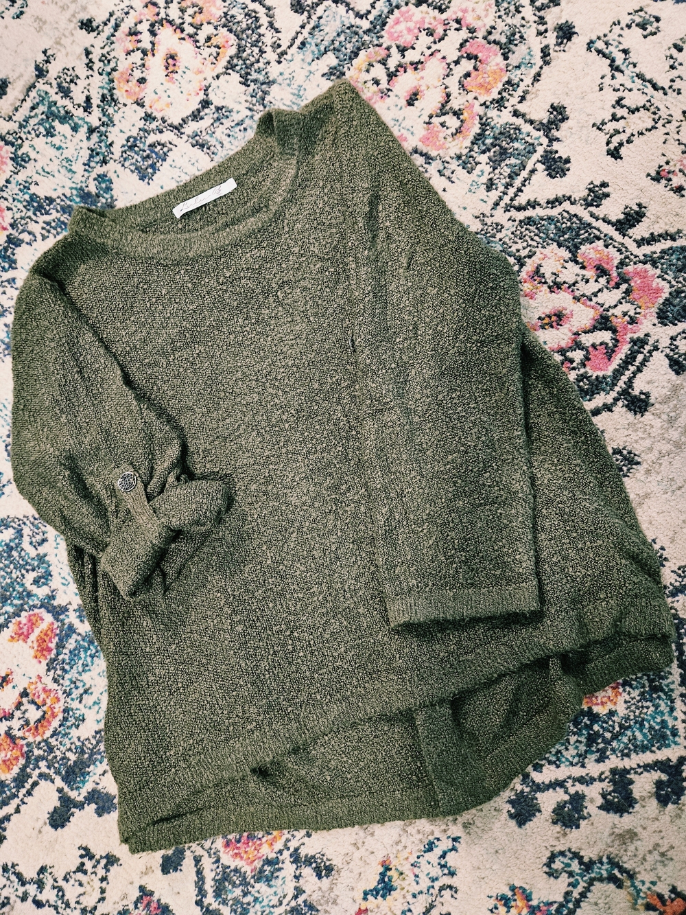 Lulu-B Olive Green Crewneck Button Detail Bouncle' Knit Sweater Sz XL